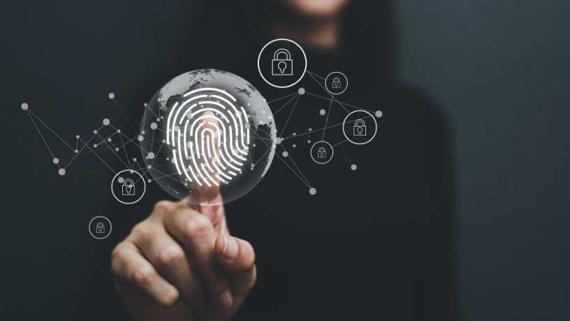 Arqdigital LTDA destaca como a segurança digital é essencial para proteger informações sensíveis em sistemas veiculares.