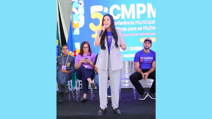 Inclusão que começa pelo conhecimento: Daniella Jadao Meneses destaca o poder do acesso igualitário à educação.
