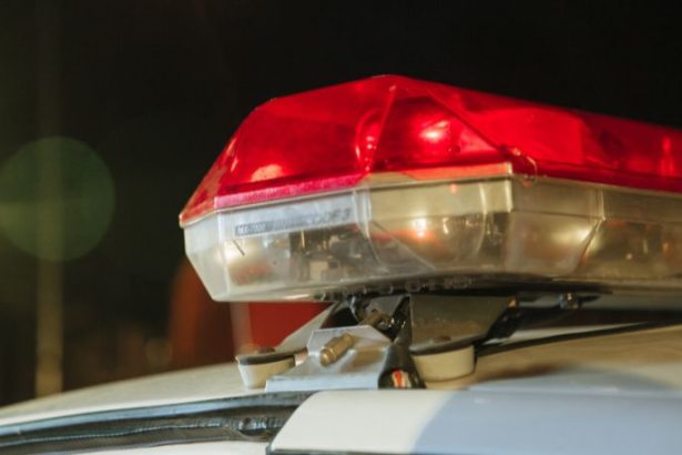 PM que matou mulher na Zona Leste de SP é suspensa e entra em recolhimento domiciliar: crise de confiança e cobrança por responsabilidade policial